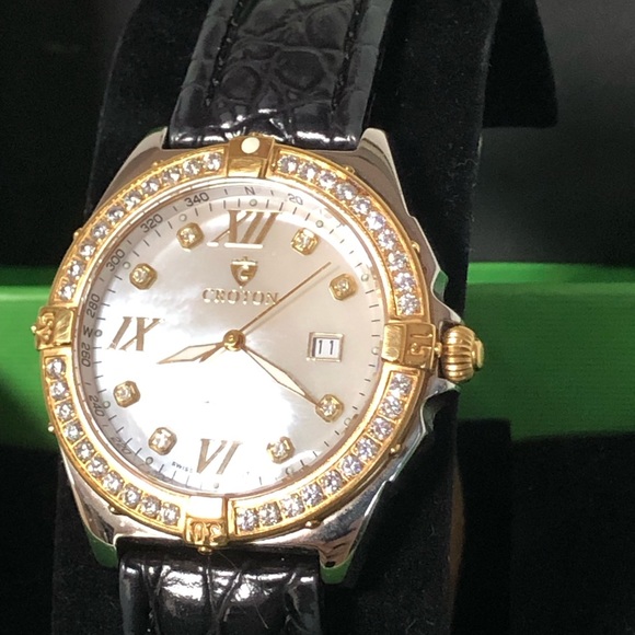 {SOLD} - Picture 4 of 6